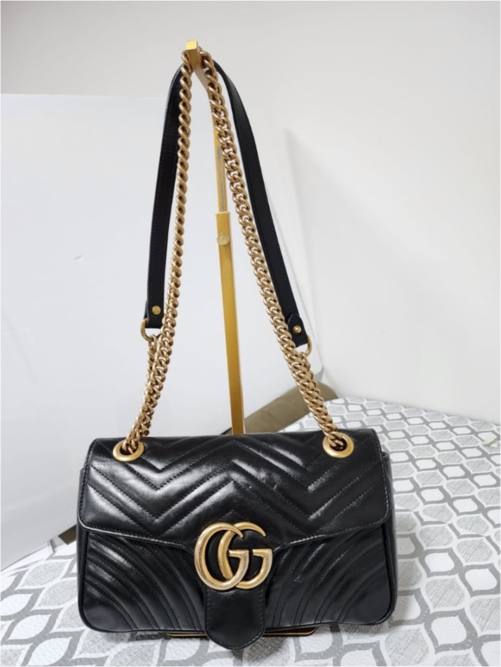 Authentic GUCCI Calfskin Matelasse Large GG Marmont Shoulder Bag Black